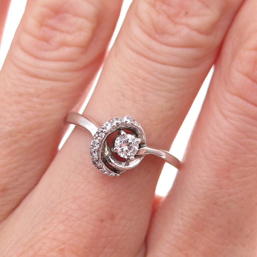 925 Sterling Silver Round-Cut C Z Twisted Knot Ring Size 6